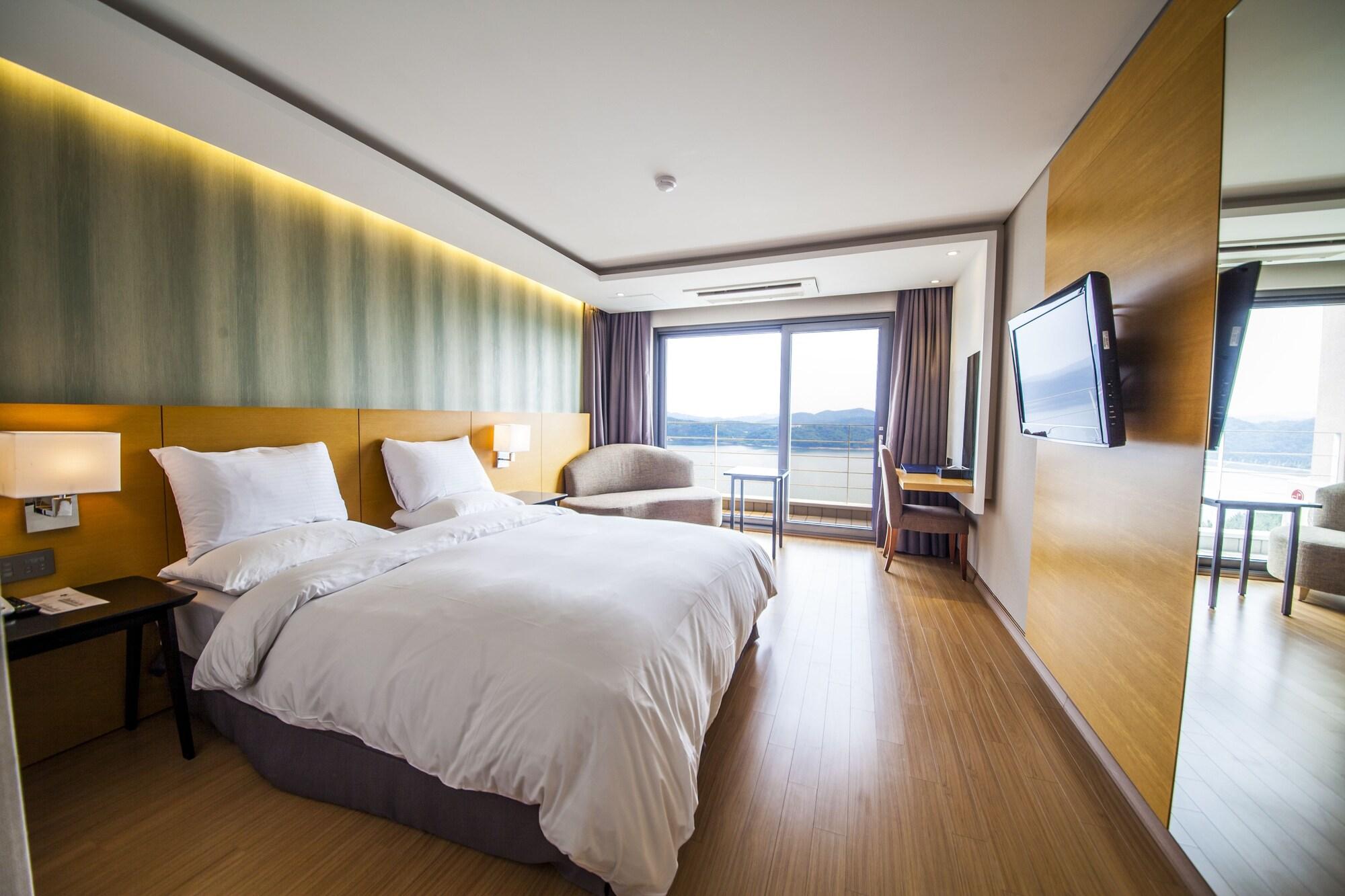 Asia Lakeside Hotel Jinju Dış mekan fotoğraf