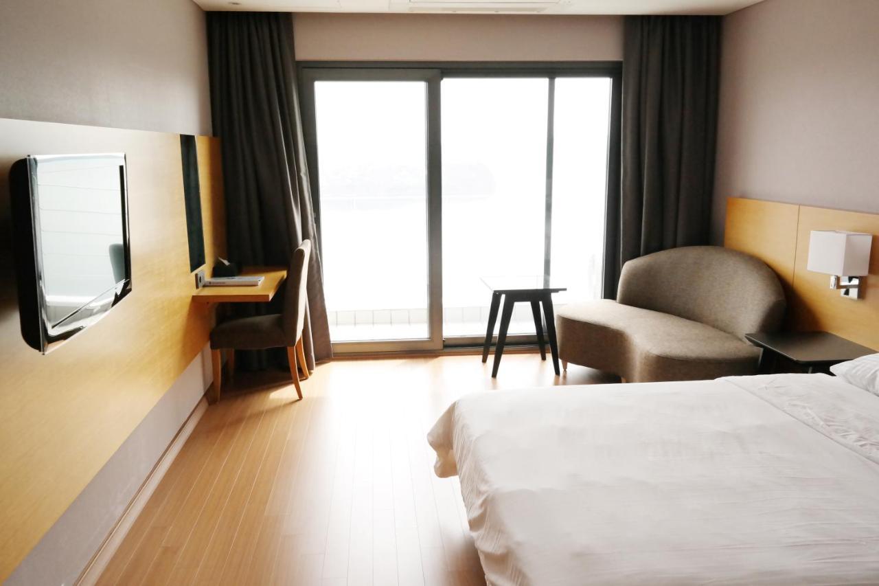 Asia Lakeside Hotel Jinju Dış mekan fotoğraf